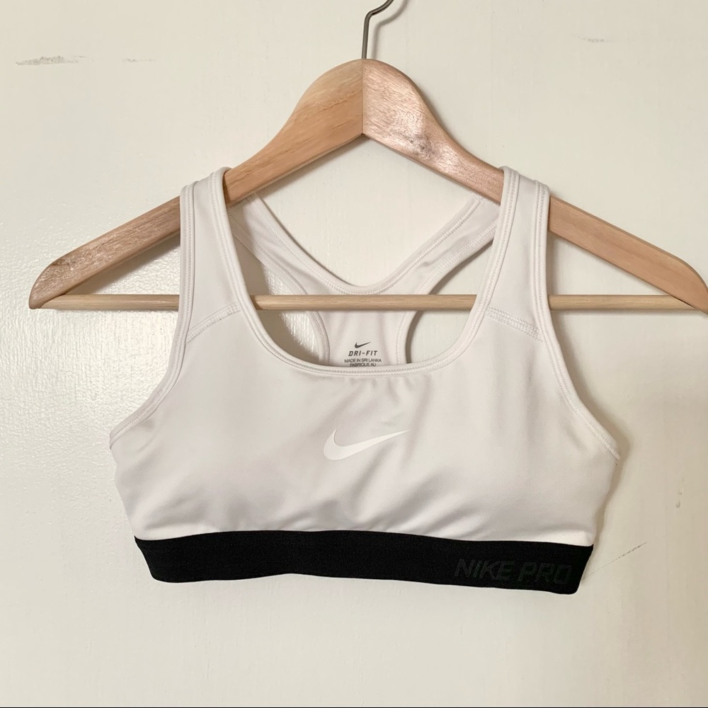 Nike Pro Sports Bra